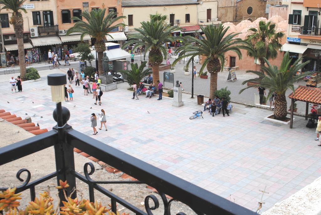 Traditional Idramon Hotel Chrissi Akti Chania Exterior foto